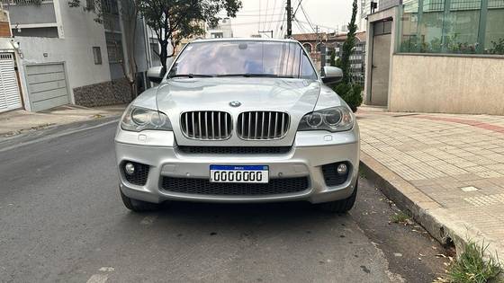BMW X5 4.4 V8 TURBO GASOLINA XDRIVE50I SECURITY AUTOMÁTICO BMW X5 4.4 V8 TURBO GASOLINA XDRIVE50I SECURITY AUTOMÁTICO
